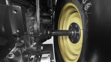 Минитрактор Solis-Gold | Солис-Голд 26С Mit 4x4 HST Turf 23X8,5-12 / 33X15,5-16,5 (с ПСМ)